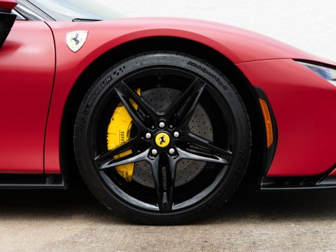 Used 2023 Ferrari SF90 Spider AWD/4WD image 30