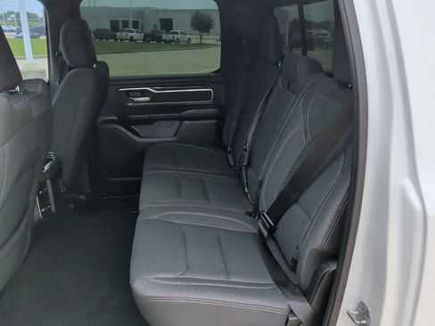Used 2019 RAM 1500 Big Horn RWD image 37