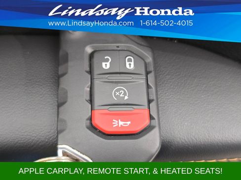 Used 2025 Jeep Wrangler Unlimited Sahara AWD/4WD image 23