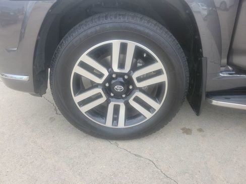 Certified 2019 Toyota 4Runner Limited image 31