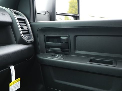 New 2026 RAM 3500 Tradesman AWD/4WD image 27