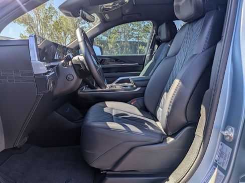 Used 2025 Cadillac Escalade IQ Sport 1 AWD/4WD image 18