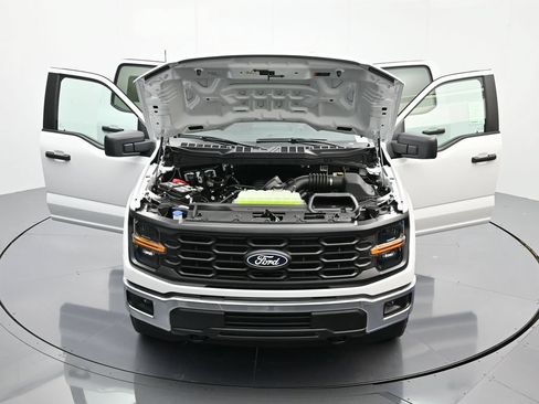 New 2026 Ford F150 XL w/ Equipment Group 103A High AWD/4WD image 45