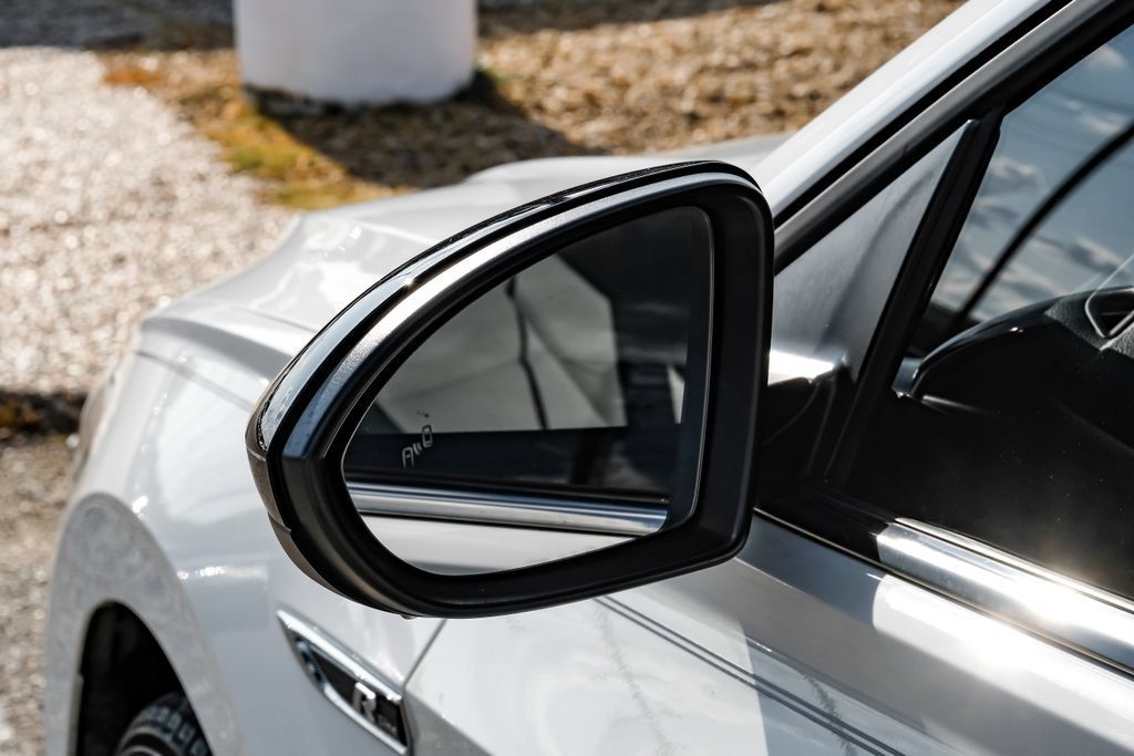 Used 2019 Volkswagen Jetta R-Line FWD image 49