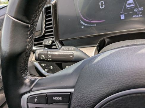 Certified 2024 Kia Sportage X-Line w/ X-Line Premium Package AWD/4WD image 35