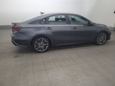 Used 2022 Kia Forte GT w/ GT Technology Package FWD image 10