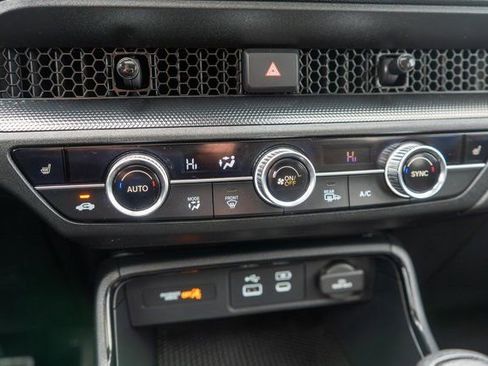 Used 2024 Honda CR-V EX image 32