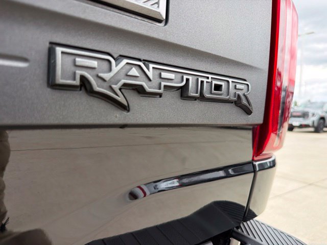 Used 2025 Ford F150 Raptor AWD/4WD image 47