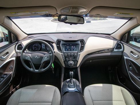 Used 2017 Hyundai Santa Fe Sport FWD image 22