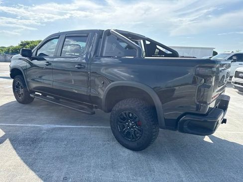 Used 2025 Chevrolet Silverado 1500 ZR2 w/ Technology Package AWD/4WD image 15