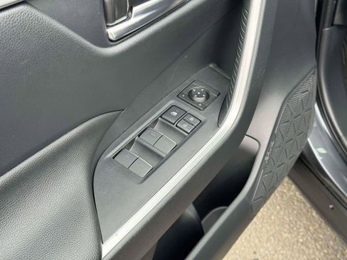 Used 2025 Toyota RAV4 XLE w/ Convenience Package AWD/4WD image 19