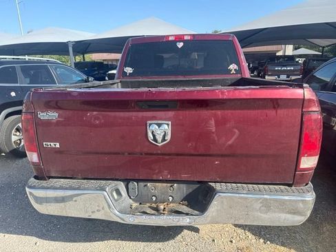 Used 2021 RAM 1500 Classic SLT RWD image 5