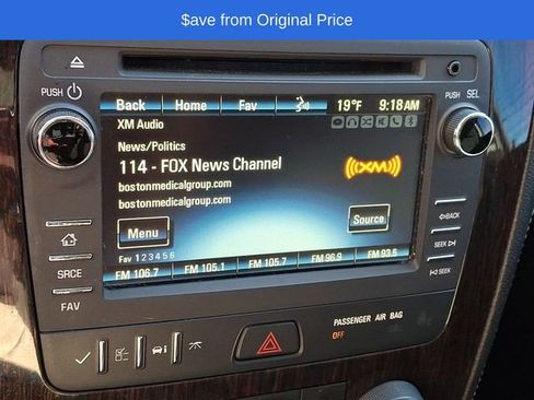 Used 2016 Chevrolet Traverse LT w/ Style and Technology Package image 19