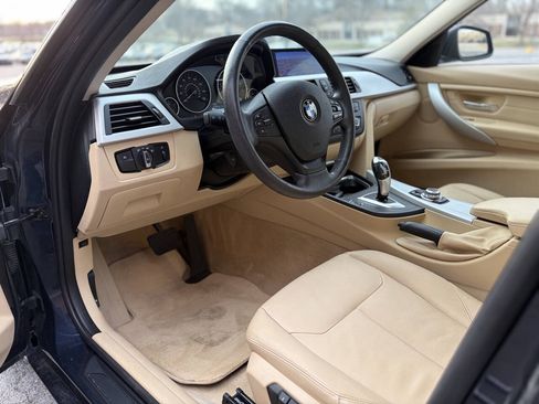 Used 2013 BMW 328i xDrive Sedan AWD/4WD image 8