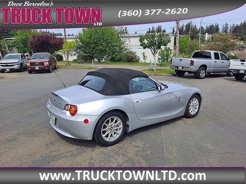 Used 2004 BMW Z4 2.5i RWD image 3