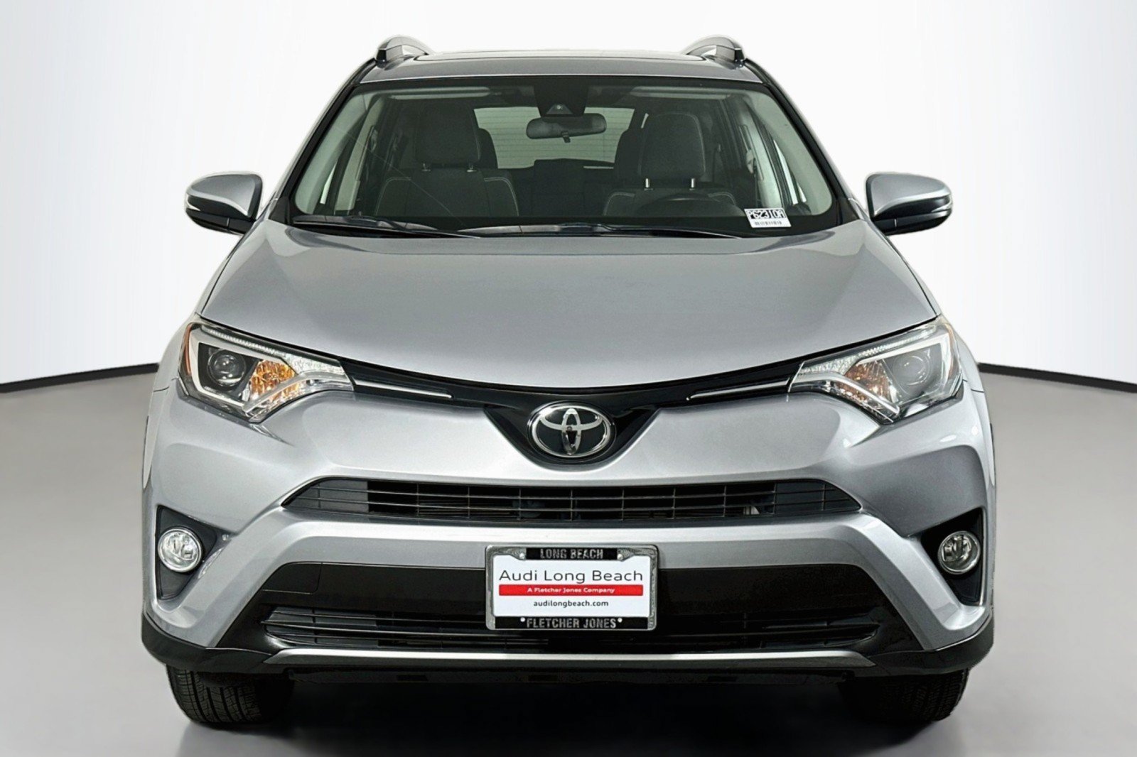 Used 2018 Toyota RAV4 XLE w/ Plus Extra Value Package FWD image 2