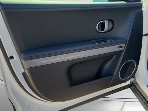 New 2026 Hyundai Ioniq 5 Limited image 29