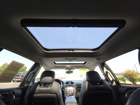 Used 2015 Buick Enclave Premium w/ Experience Buick Package AWD/4WD image 26