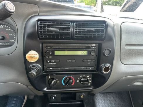 Used 2010 Ford Ranger XL RWD image 7