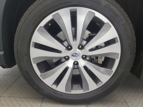 Used 2020 Subaru Ascent Limited w/ Technology Package image 31