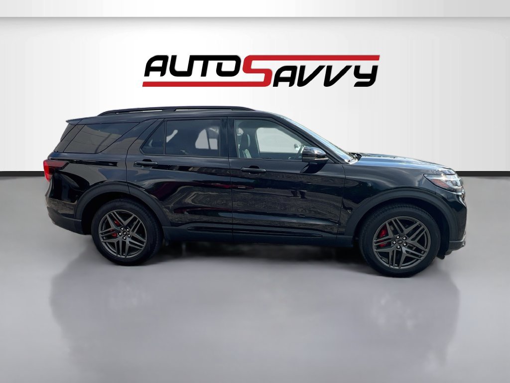 Used 2026 Ford Explorer ST AWD/4WD image 8