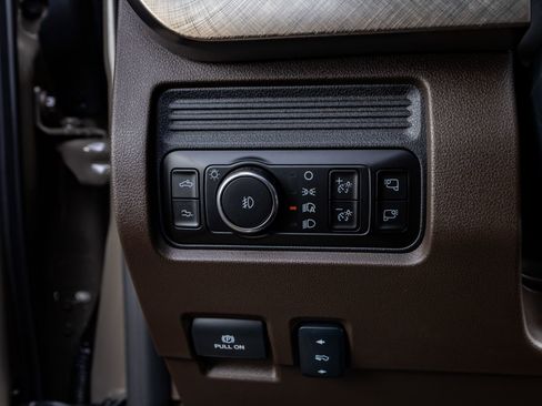 Used 2026 Ford F350 King Ranch w/ Chrome Package image 22