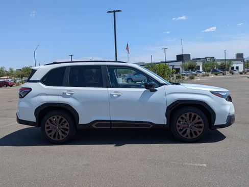 Used 2026 Subaru Forester Sport AWD/4WD image 6