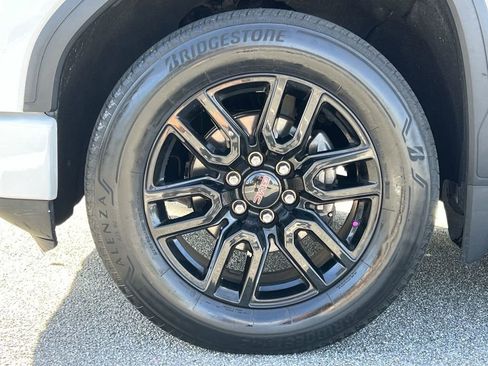 Used 2021 GMC Sierra 1500 Elevation image 11