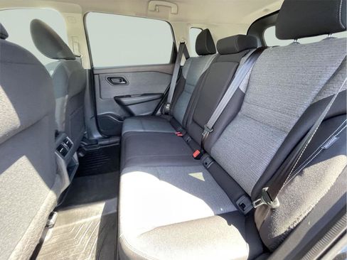 Used 2021 Nissan Rogue S AWD/4WD image 14