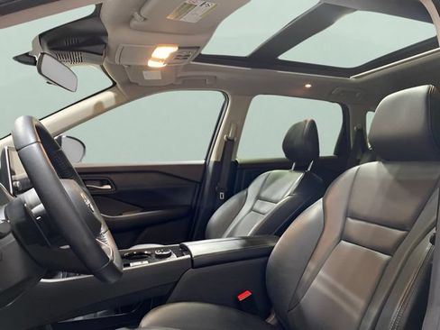 Certified 2023 Nissan Rogue SV w/ SV Premium B Package AWD/4WD image 22