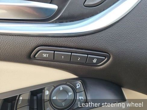 Used 2022 Buick Enclave Premium w/ Experience Buick Package image 39