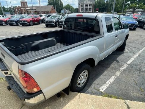 Used 2005 Toyota Tacoma 2WD Access Cab image 5