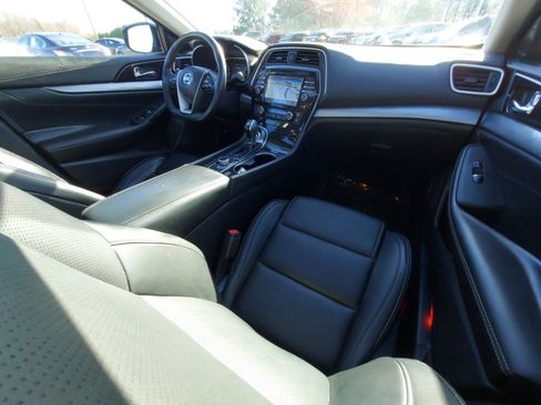 Used 2016 Nissan Maxima 3.5 SL image 11