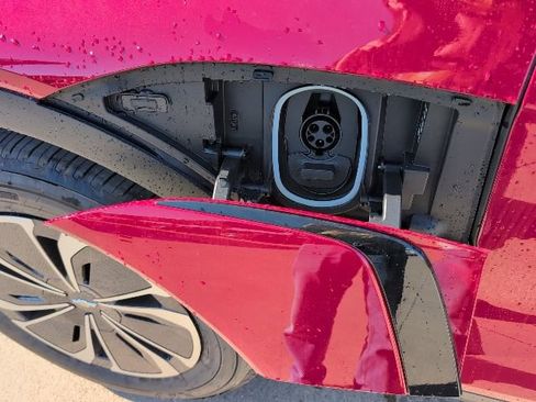 New 2026 Chevrolet Blazer EV LT image 30