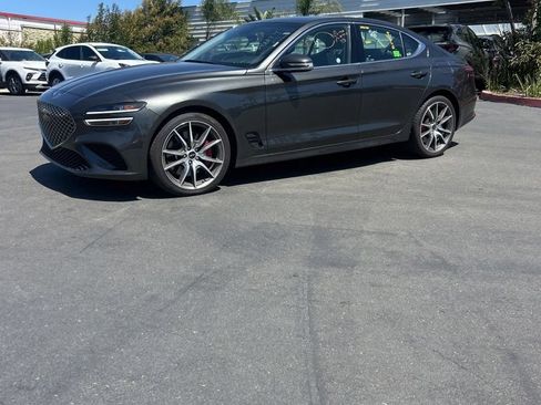 Used 2025 Genesis G70 2.5T RWD image 1