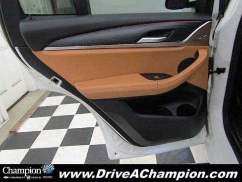 Used 2022 BMW X3 xDrive30i w/ M Sport Package 2 image 18