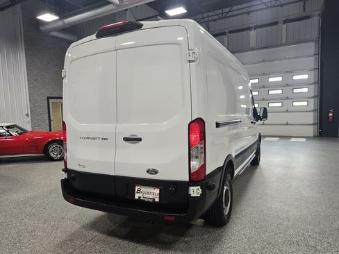 Used 2024 Ford Transit 250 148 Medium Roof RWD image 6