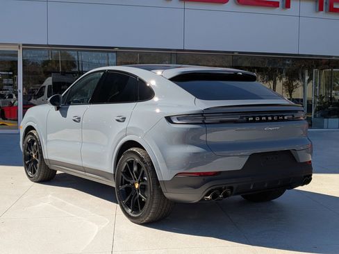 New 2026 Porsche Cayenne Coupe AWD/4WD image 3