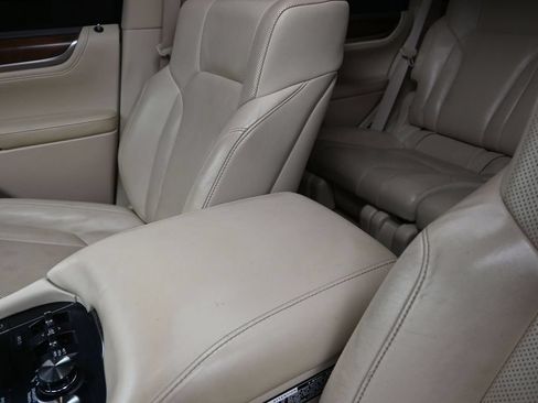 Used 2017 Lexus LX 570 4WD image 14