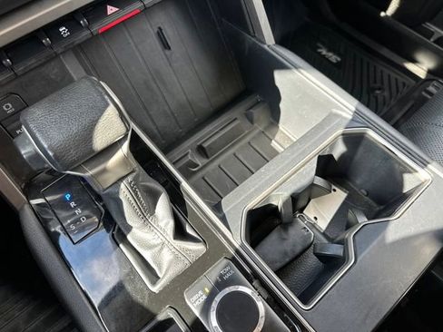 Used 2023 Toyota Tundra Limited AWD/4WD image 47