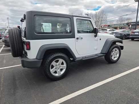 Used 2015 Jeep Wrangler Sport w/ Quick Order Package 24S AWD/4WD image 23