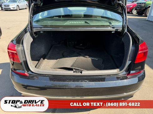 Used 2016 Volkswagen Passat 1.8T R-Line FWD image 19