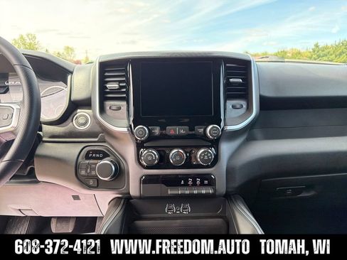 New 2026 RAM 1500 Express AWD/4WD image 17