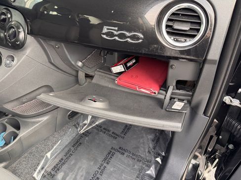 Used 2013 FIAT 500 Pop FWD image 15