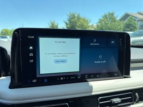 New 2026 Lincoln Aviator AWD image 30