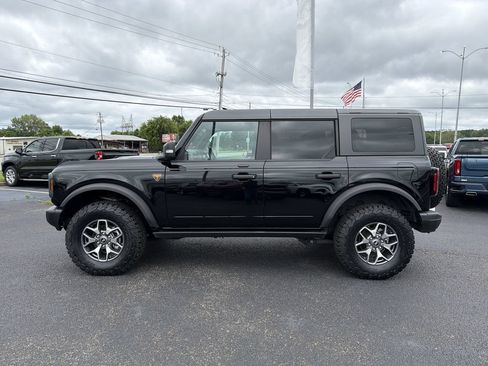 Used 2023 Ford Bronco Badlands AWD/4WD image 2