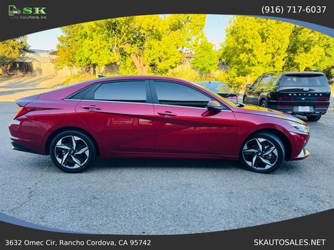 Used 2023 Hyundai Elantra Limited FWD image 8