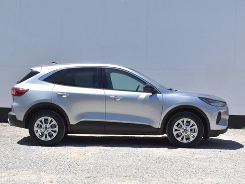 Used 2023 Ford Escape Active AWD/4WD image 44
