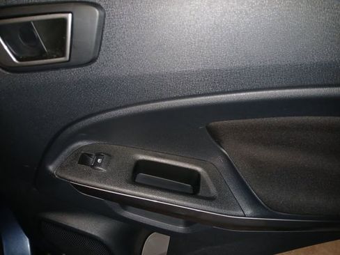 Certified 2022 Ford EcoSport SE image 50