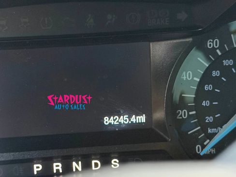 Used 2015 Ford Fusion SE w/ Equipment Group 201A FWD image 12